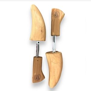 G.H BASS & CO. Cedar Shoe Trees